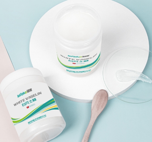 白凡士林2.png 白凡士林2.png